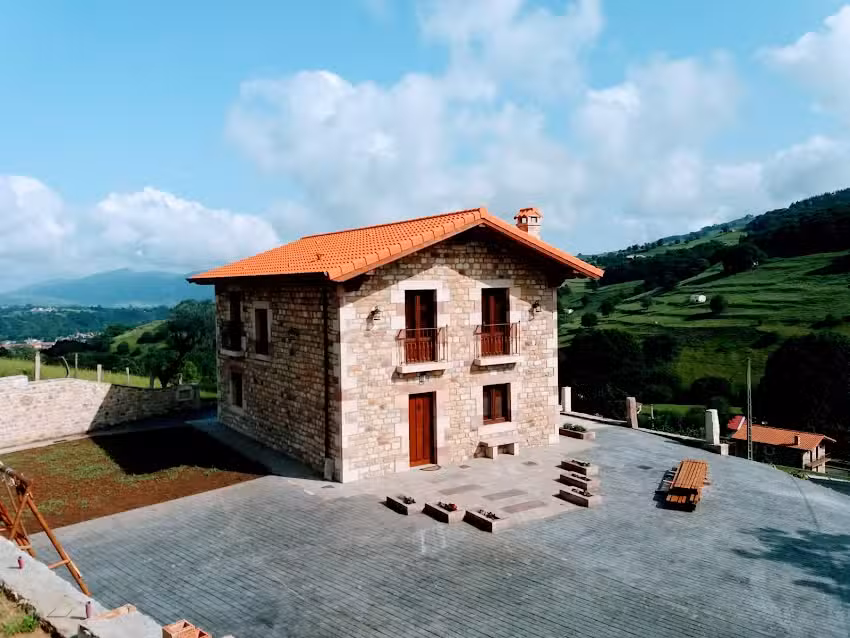La Cabaña de la Abuela de Selaya. Alojamiento Vacacional en Cantabria