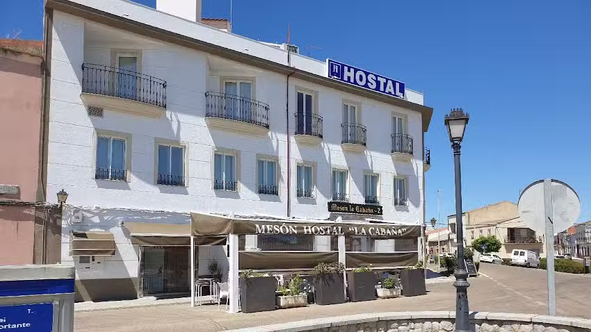 Mesón-Hostal La Cabaña