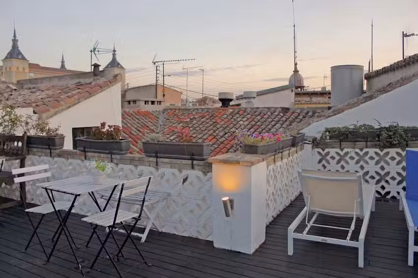 Oasis Backpackers Hostel Toledo