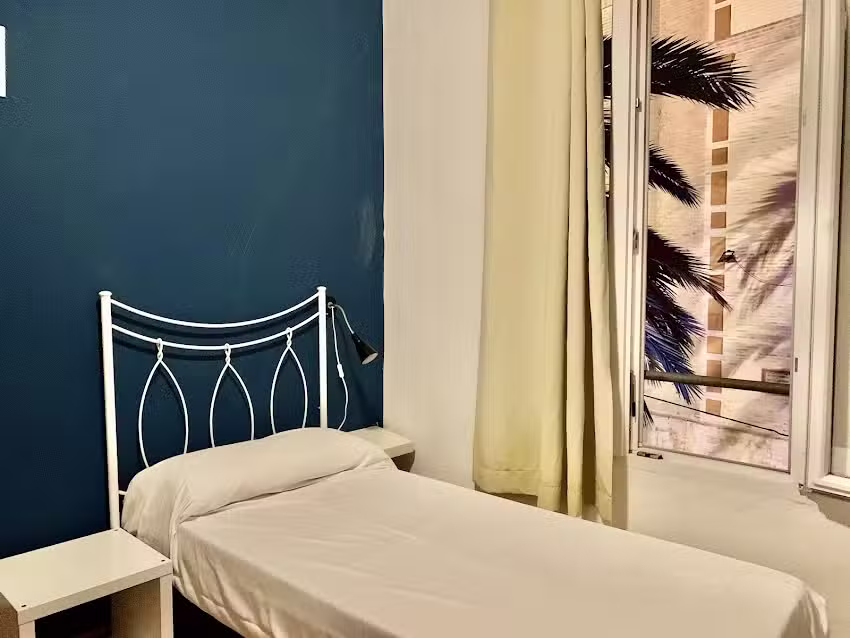 Russafa Youth Hostel